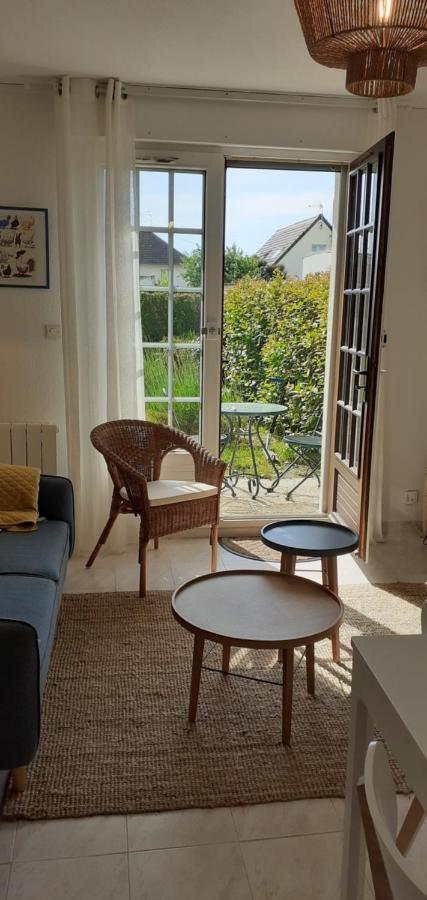 Triplex Avec Jardinet - Wifi - A 400M De La Plage Courseulles-sur-Mer Exterior foto