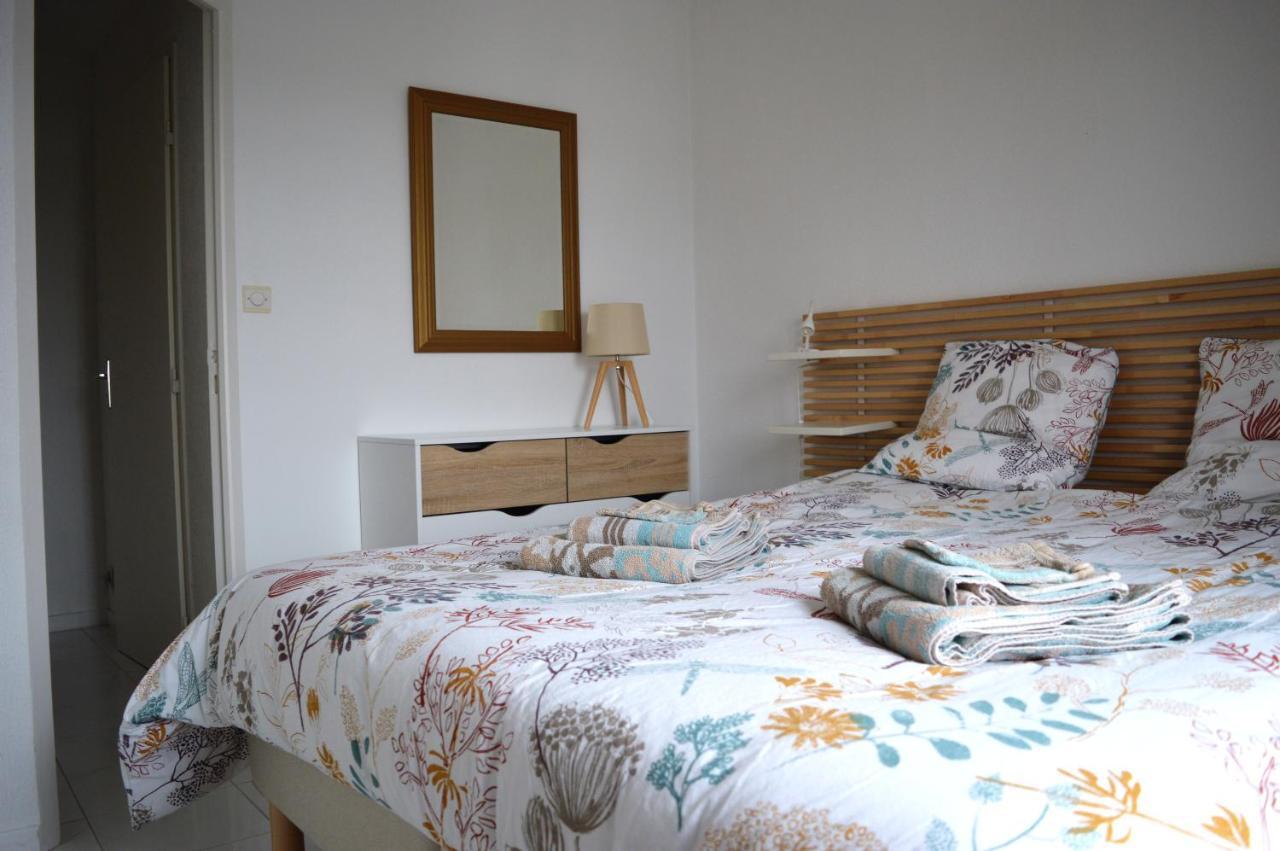 Triplex Avec Jardinet - Wifi - A 400M De La Plage Courseulles-sur-Mer Exterior foto