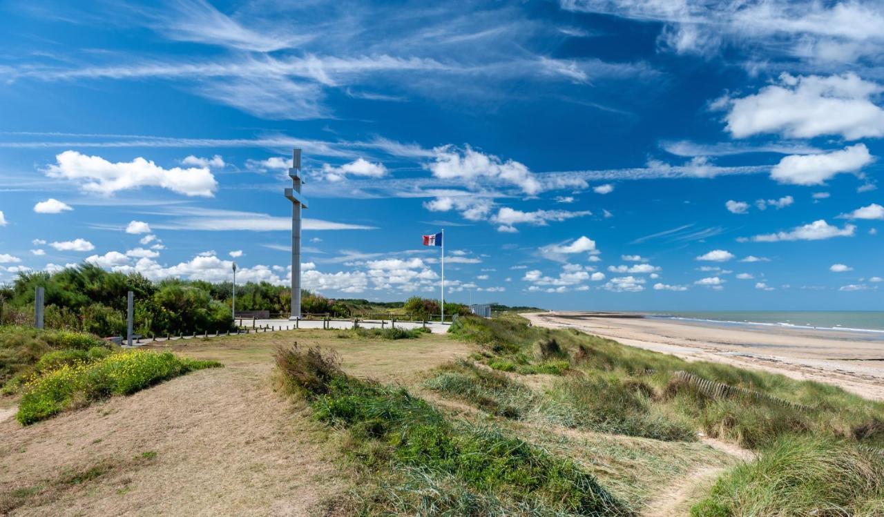 Triplex Avec Jardinet - Wifi - A 400M De La Plage Courseulles-sur-Mer Exterior foto